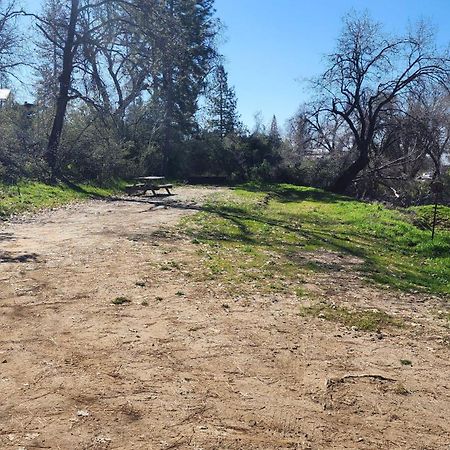 Campground At Sequoia Mountain Farms - Bring Your Own Tent Or Rv - No Bedrooms Or Beds Provided Miramonte エクステリア 写真