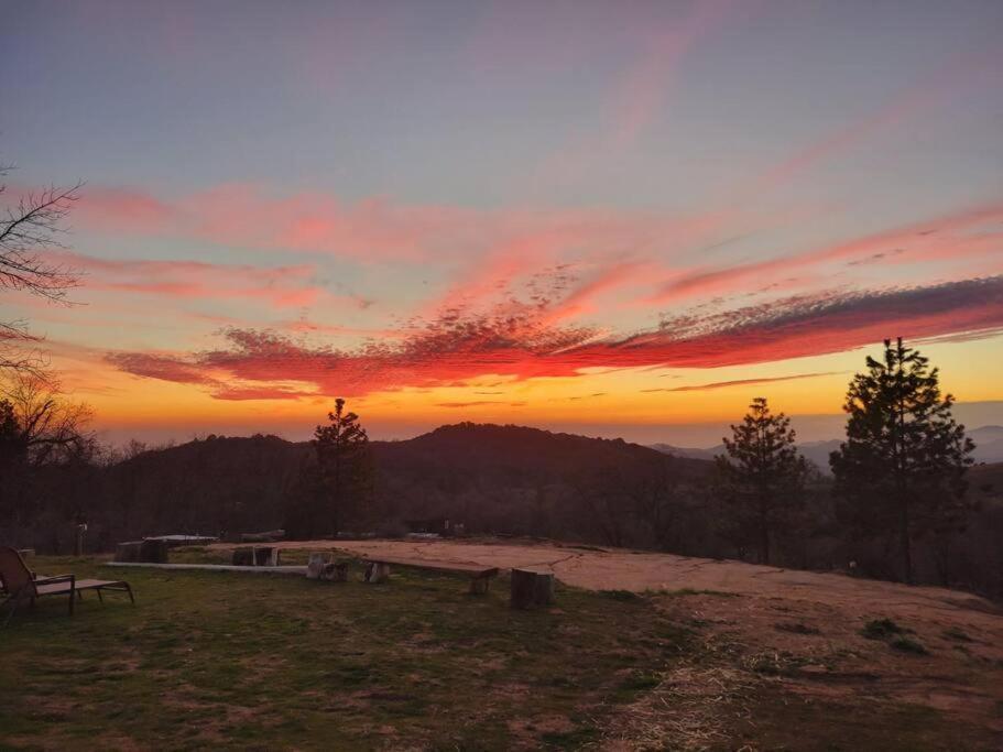 Campground At Sequoia Mountain Farms - Bring Your Own Tent Or Rv - No Bedrooms Or Beds Provided Miramonte エクステリア 写真